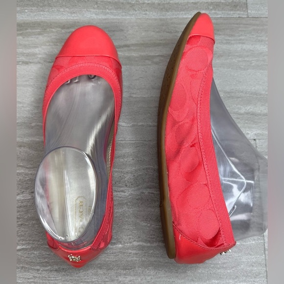 Coach Dahlia Barbie Core Pink Jaquard Logo Patent Cap Toe Ballet Flats Size 7 - Picture 6 of 12
